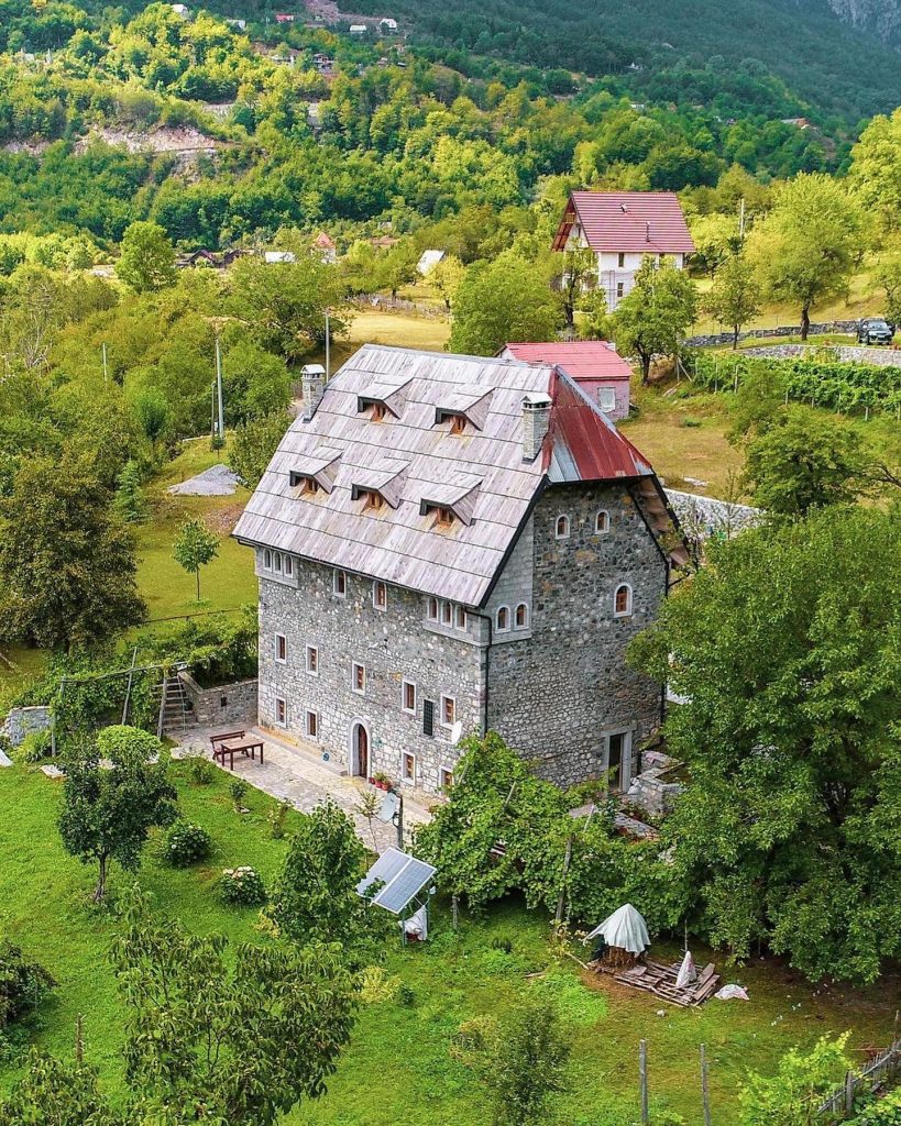 VILLA GJECAJ