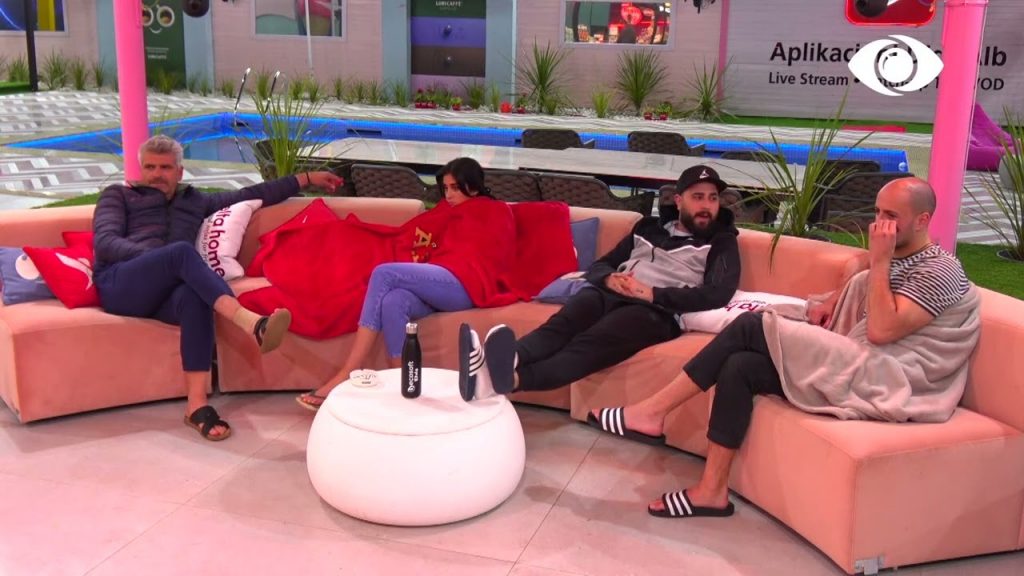 Banorët diskutojnë: Loja e Oltës një telenovelë turke