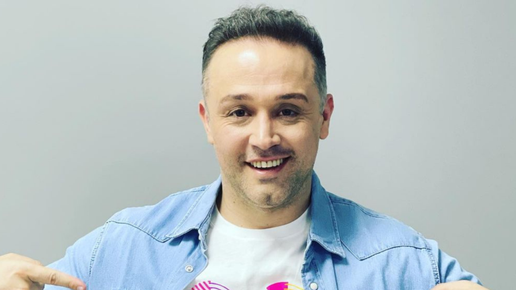 “Burrnia në ekran, si kursi i euros”/ Turjan Hysko ironizon debatin mes Arbrit dhe Fationit!