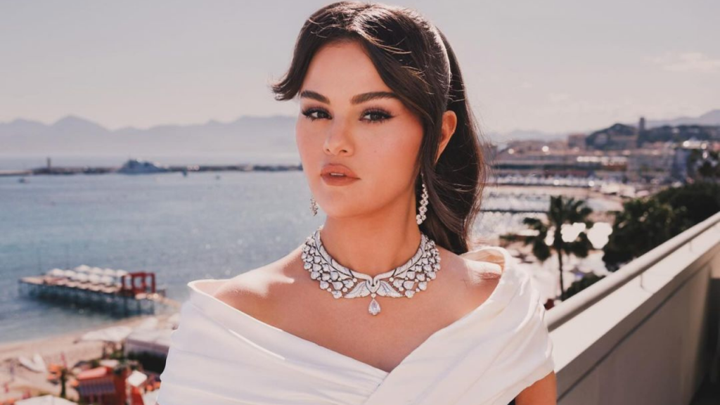 Plani i Selena Gomez për të adoptuar një fëmijë në mungesë të partnerit të duhur!