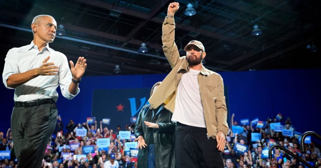 Barack Obama këndon këngën e Eminem në fushatën e Harris!