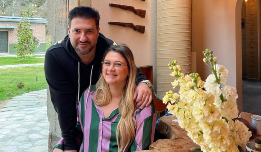 Neda flet për vendimin e divorcit nga Ogreni pas 10 vitesh martesë: Fëmijët e mi meritojnë të rriten të qetë