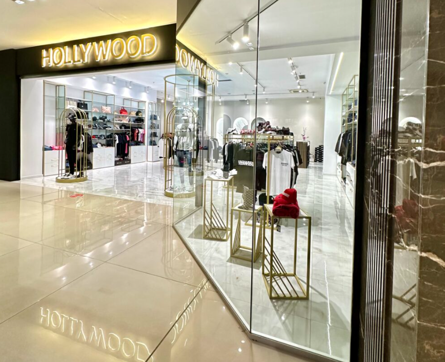 HOLLYWOOD-Reflektoni elegancën tuaj