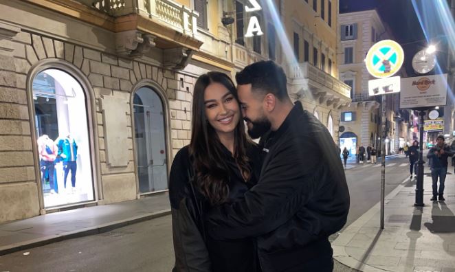 Capital T e konfirmon publikisht lidhjen me Adrola Dushin, publikon fotografi me të në ditën e Shën Valentinit