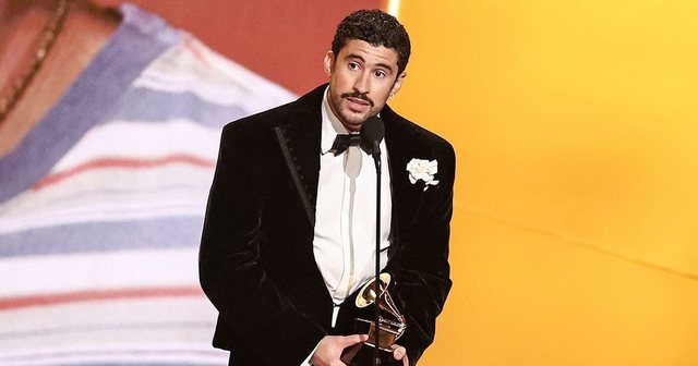 Bad Bunny artisti i parë latino-amerikan që kalon 1 miliard dollarë të ardhura nga turnetë