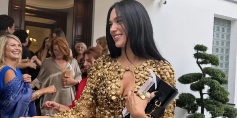 Vizita e Dua Lipës në Pejë surprizë për të ftuarit! Këngëtarja merr pjesë në dasmën familjare në mesin e traditave kosovare