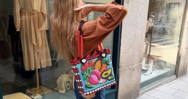 Stili i grave në Madrid që po frymëzon botën e modës, ngjyra, stampa dhe kombinime pa rregulla
